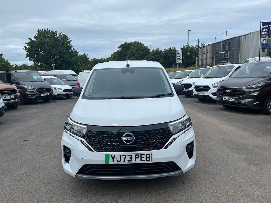 Nissan TOWNSTAR 45Kwh Tekna Panel Van 6Dr L1 122 Ps White #2