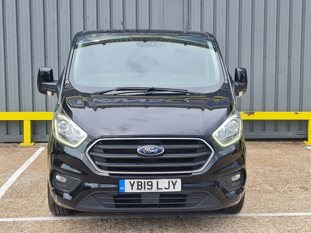 Ford Tourneo Custom 320 Ecoblue 2.0 Black #4