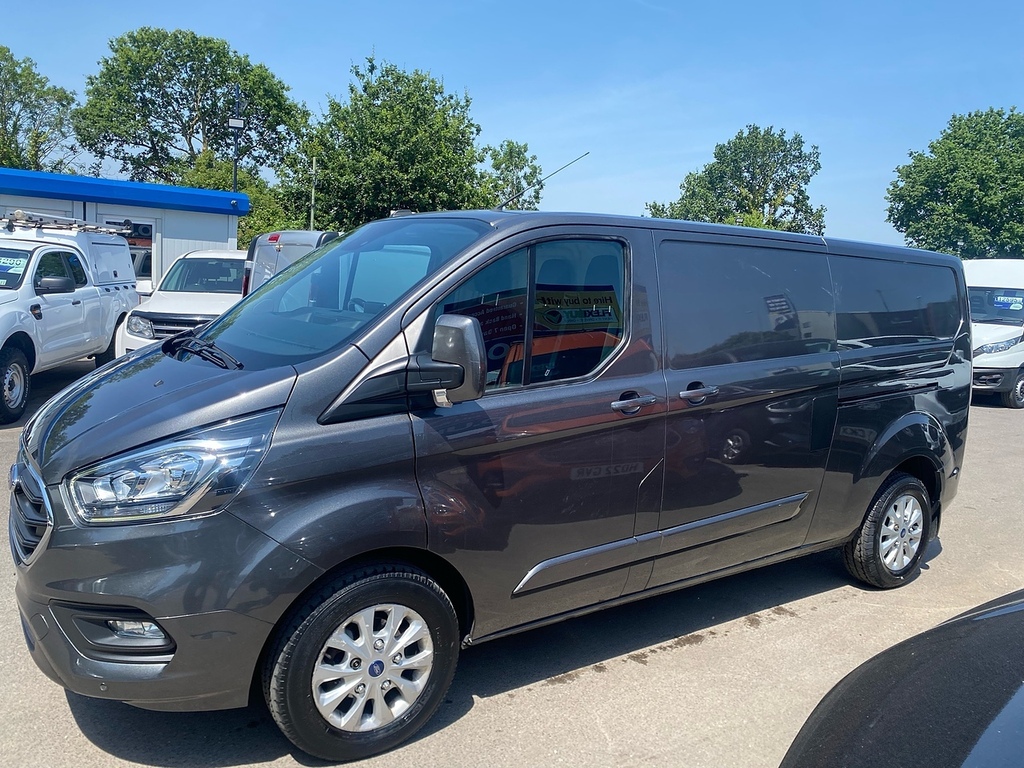 Ford Transit Custom 2.0 300 Ecoblue Limited Panel Van Manua FY20WEO Grey #4