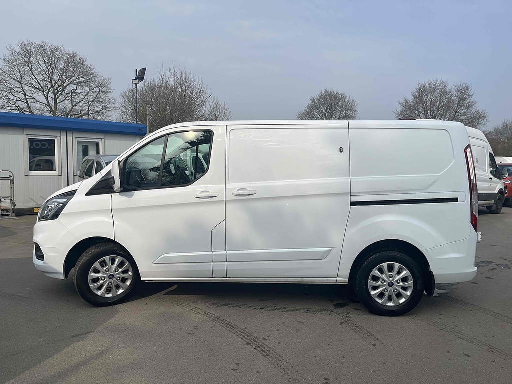 Ford Transit Custom 2.0 300 Ecoblue Limited Panel Van Manua LJ19UMR White #5