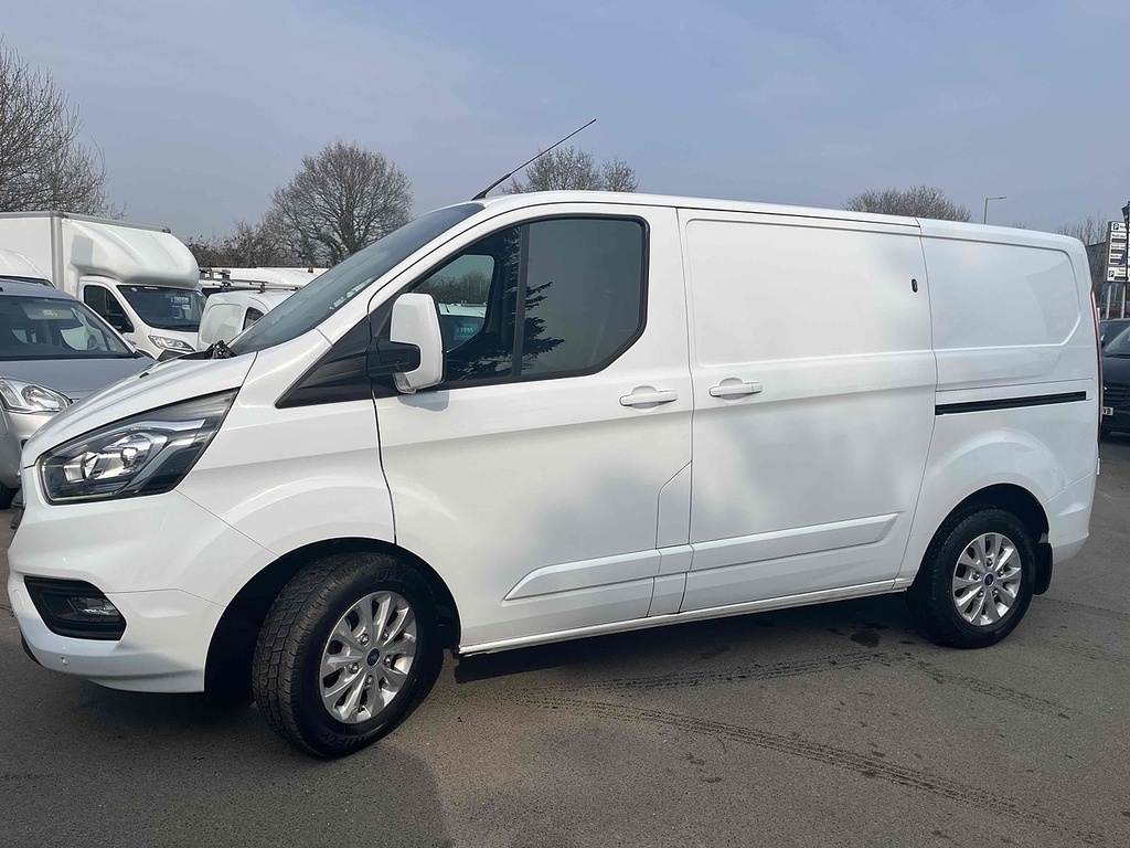 Ford Transit Custom 2.0 300 Ecoblue Limited Panel Van Manua LJ19UMR White #4