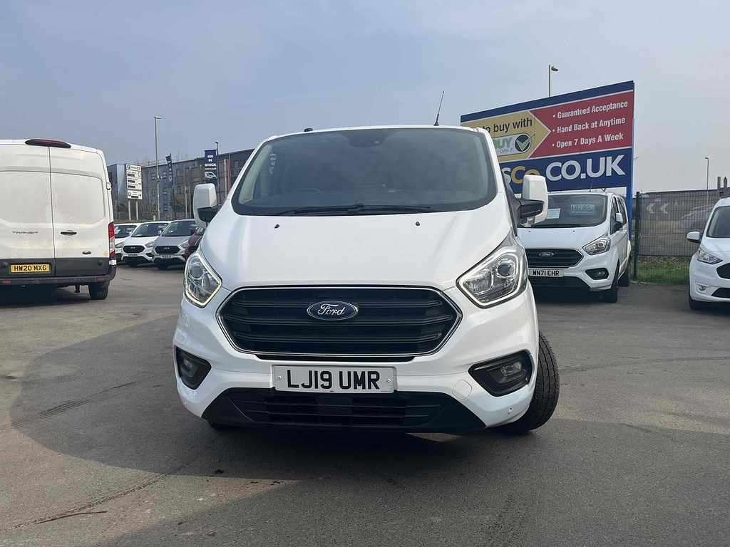 Ford Transit Custom 2.0 300 Ecoblue Limited Panel Van Manua LJ19UMR White #3