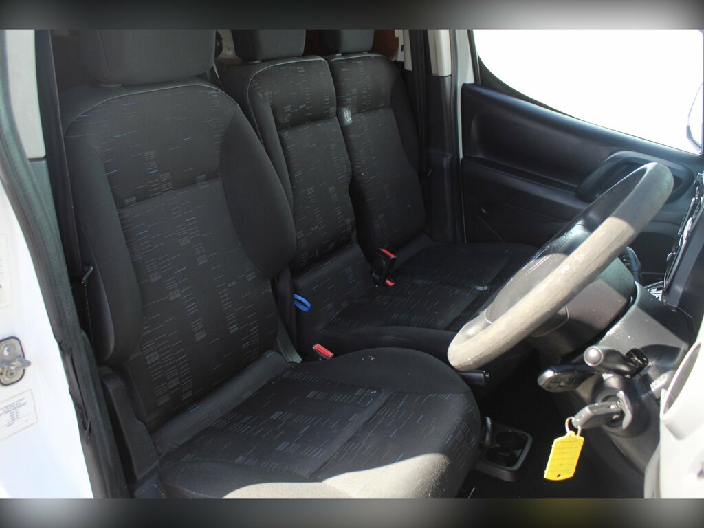 Citroen Berlingo Mpv Black #21