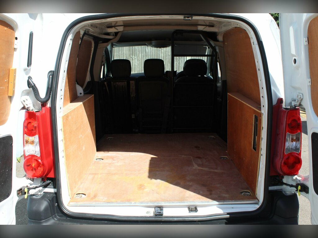 Citroen Berlingo Mpv Black #12