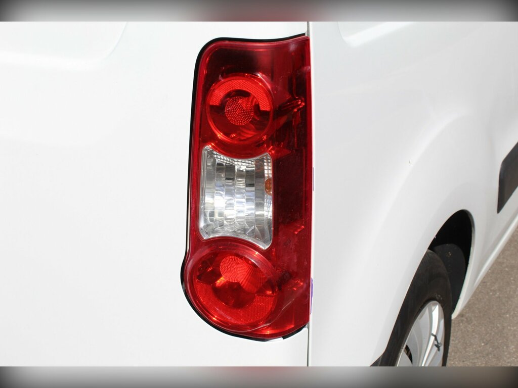Citroen Berlingo Mpv Black #14