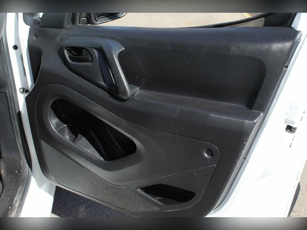 Citroen Berlingo Mpv Black #19