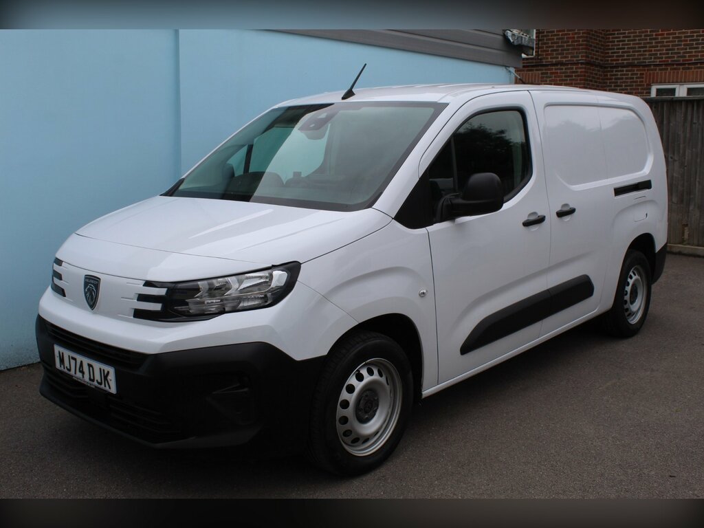 Peugeot Partner 1.5 Bluehdi 950 Professional Long Panel Van 6Dr Di White #4