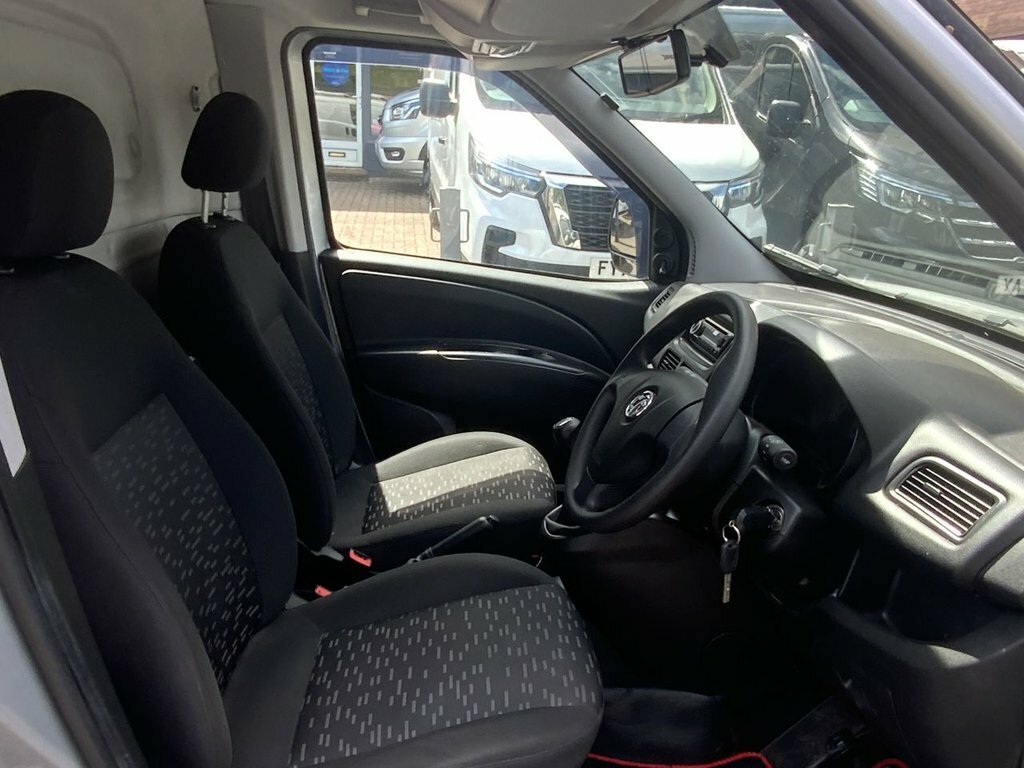 Vauxhall Combo 1.6 Cdti 2000 16V Fwd L1 H1 Black #14