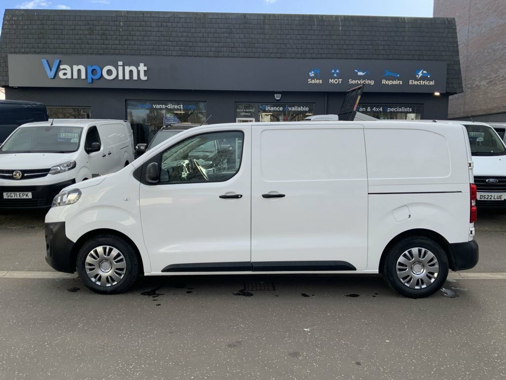 Vauxhall Vivaro 2.0 Turbo D 3100 Dynamic Panel Van 6Dr Manu White #7