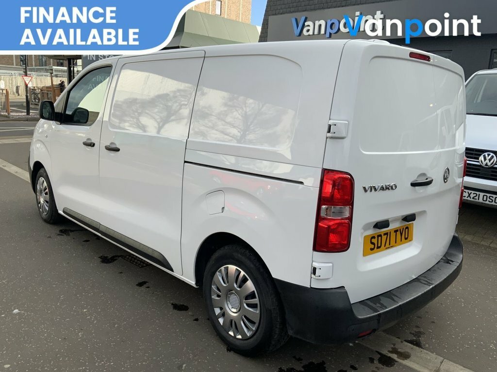 Vauxhall Vivaro 1.5L Dynamic 6Dr White #4