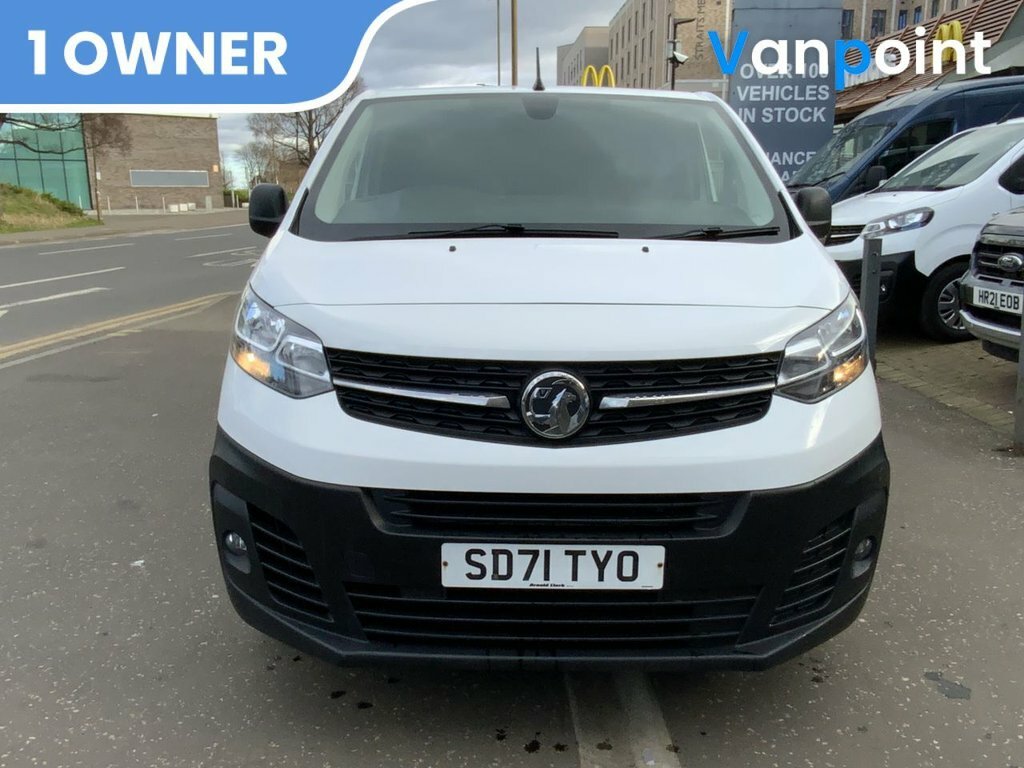 Vauxhall Vivaro 1.5L Dynamic 6Dr White #2