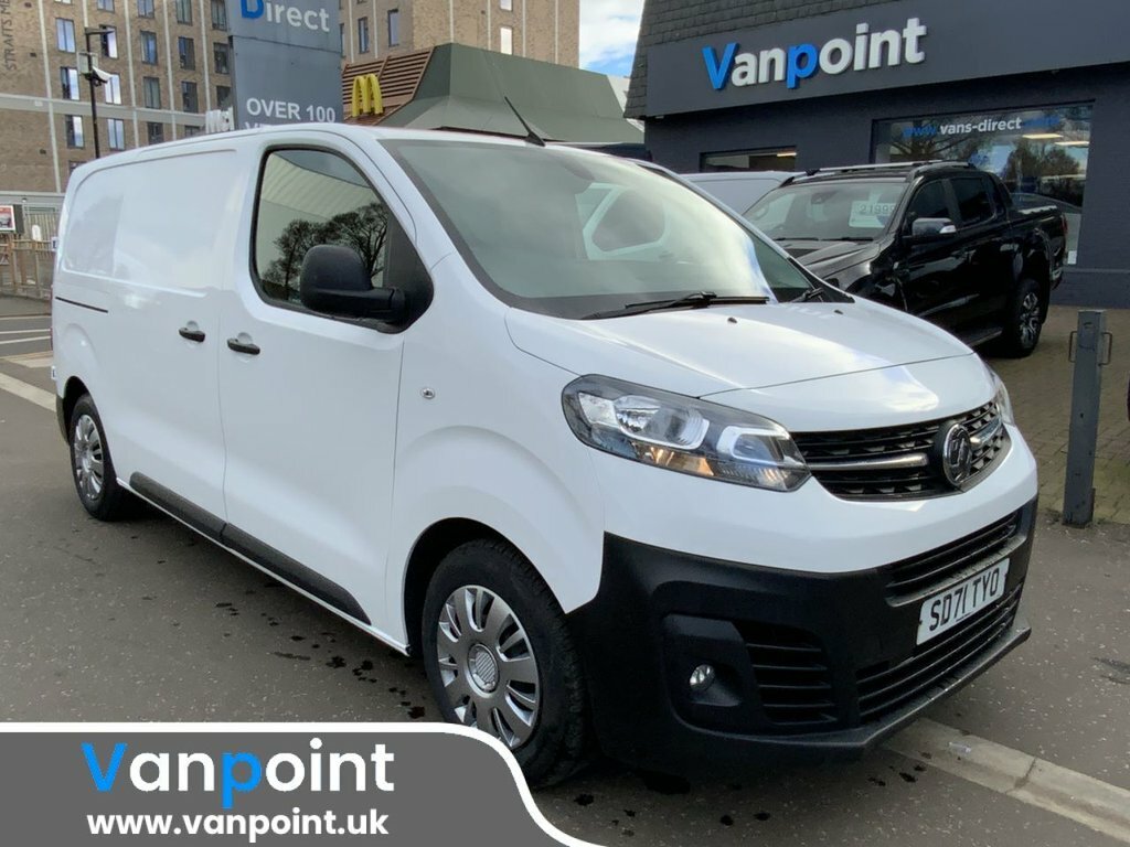 Vauxhall Vivaro 1.5L Dynamic 6Dr White