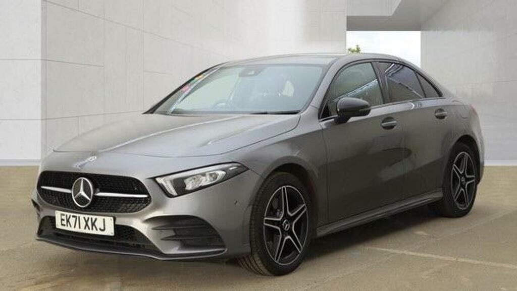 Mercedes-Benz A Class 1.3 A250e 15.6Kwh Amg Line Edition Executive 8G- Grey #2