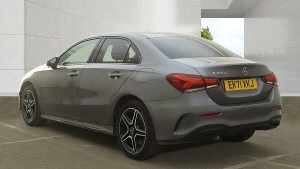 Mercedes-Benz A Class 1.3 A250e 15.6Kwh Amg Line Edition Executive 8G- Grey #3