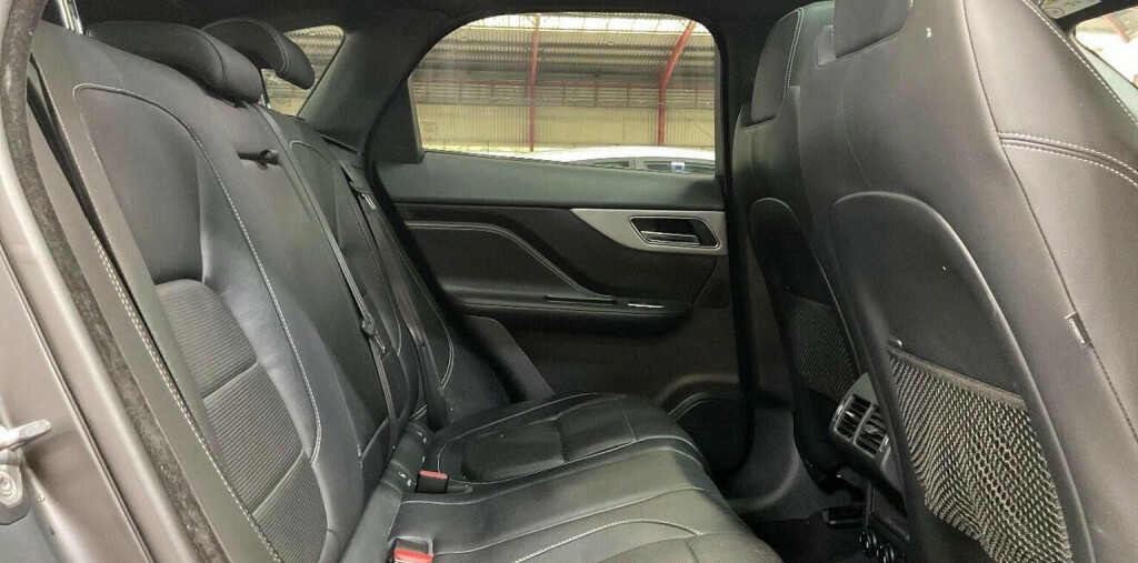 Jaguar F-Pace 2.0 D180 R-sport Awd Euro 6 Ss Red #6