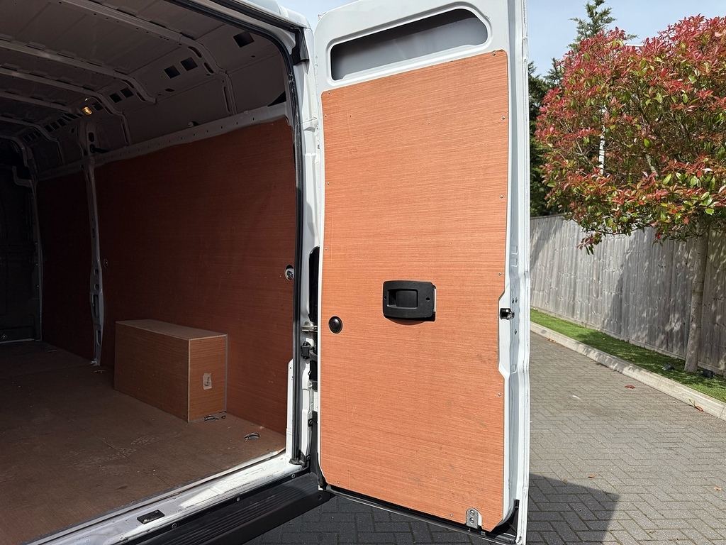 Vauxhall Movano Xlwb L4h2 Medium White #12