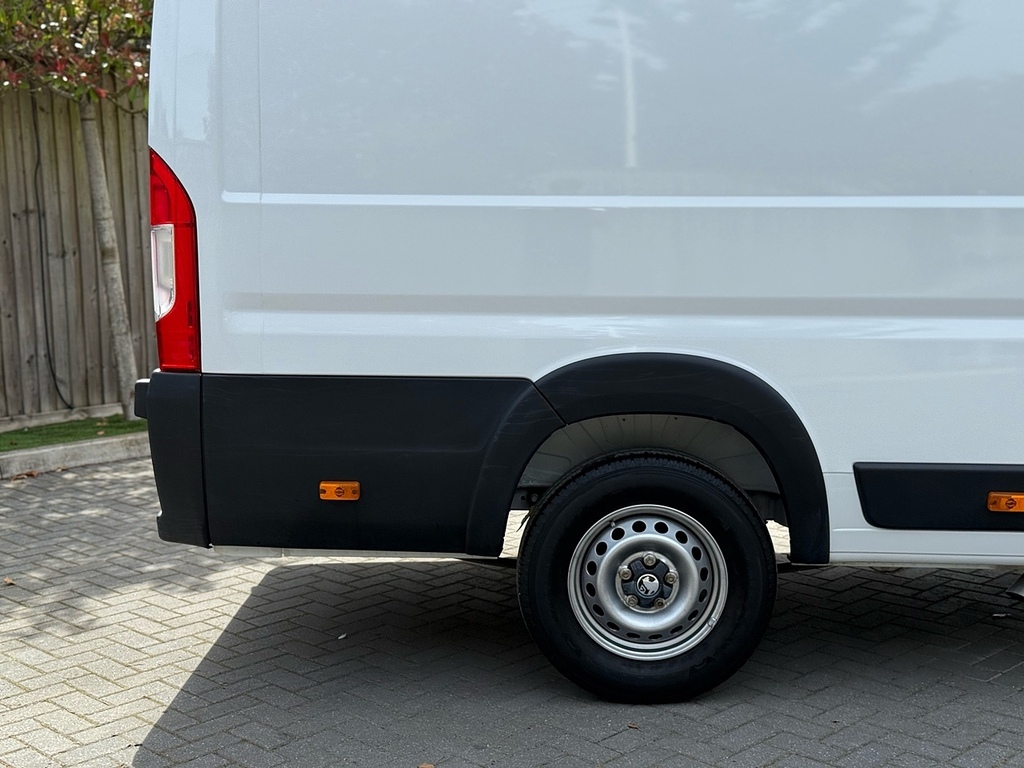 Vauxhall Movano Xlwb L4h2 Medium White #14