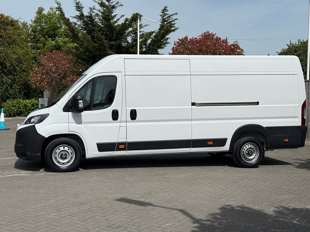 Vauxhall Movano Xlwb L4h2 Medium White #21