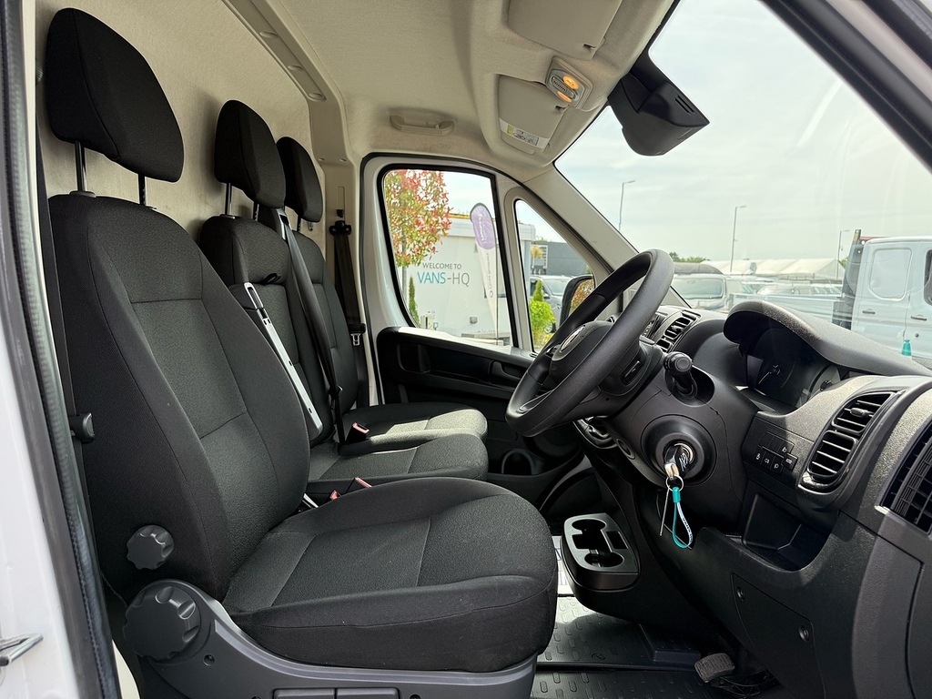 Vauxhall Movano Xlwb L4h2 Medium White #27