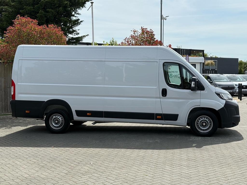 Vauxhall Movano Xlwb L4h2 Medium White #15