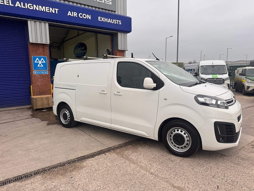 Citroen Dispatch Bluehdi 1000 Enterprise M White #2