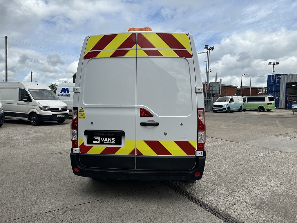 Renault Master Dci 35 Business White #5