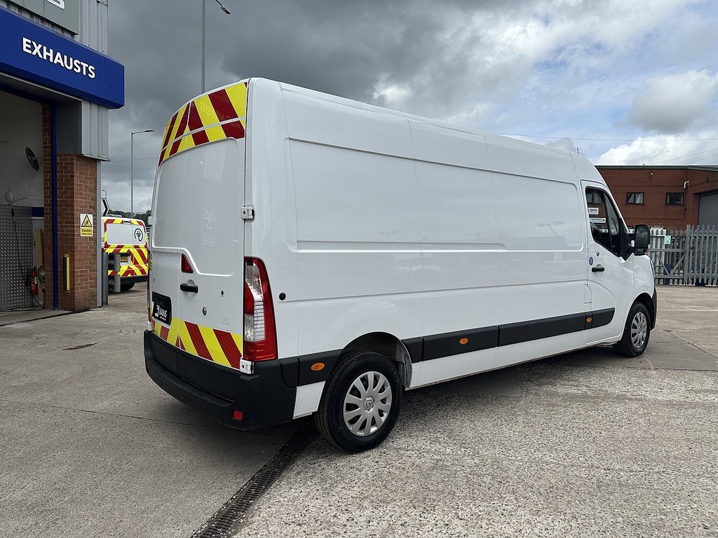 Renault Master Dci 35 Business White #4