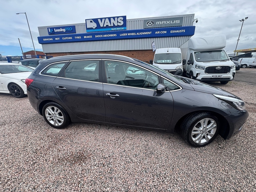 Kia Ceed Crdi 2 Silver #4