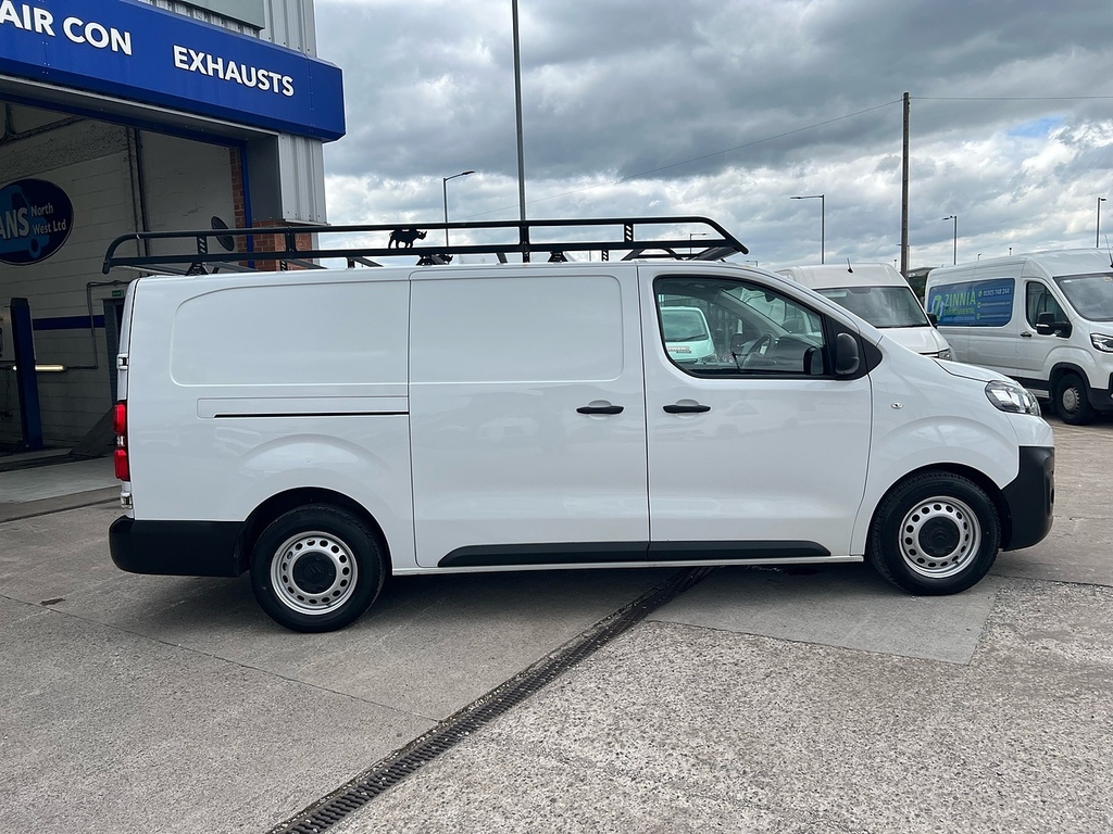 Citroen Dispatch Bluehdi 1000 Enterprise Pro XL White #3