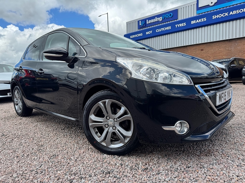 Peugeot 208 Vti Puretech Allure Black