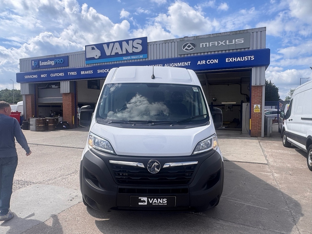 Vauxhall Movano 2.2 Turbo D 140Ps H2 Van Dynamic #7