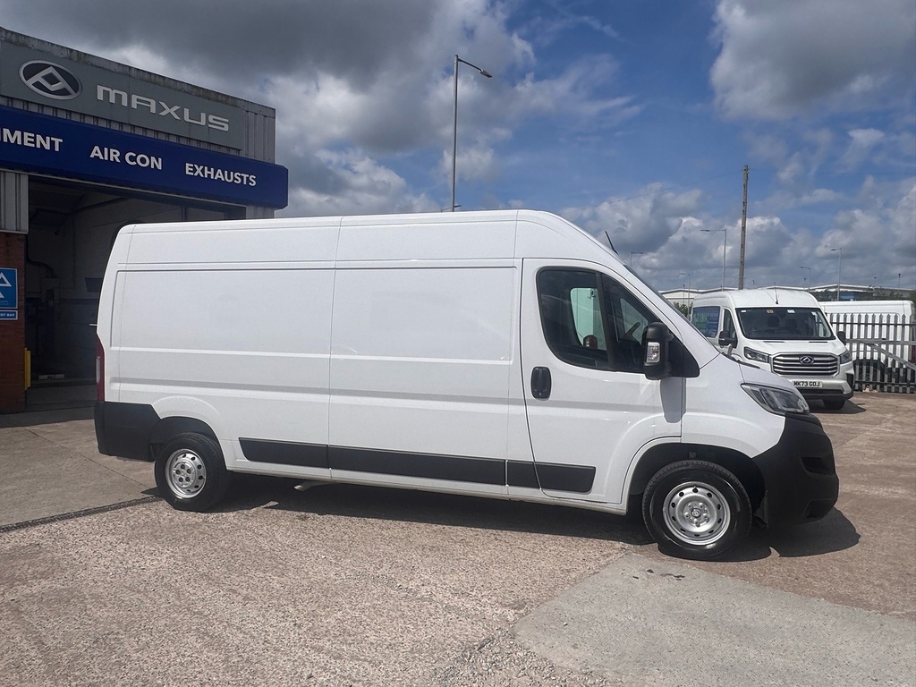 Vauxhall Movano Cdti 3500 Biturbo Dynamic White #2