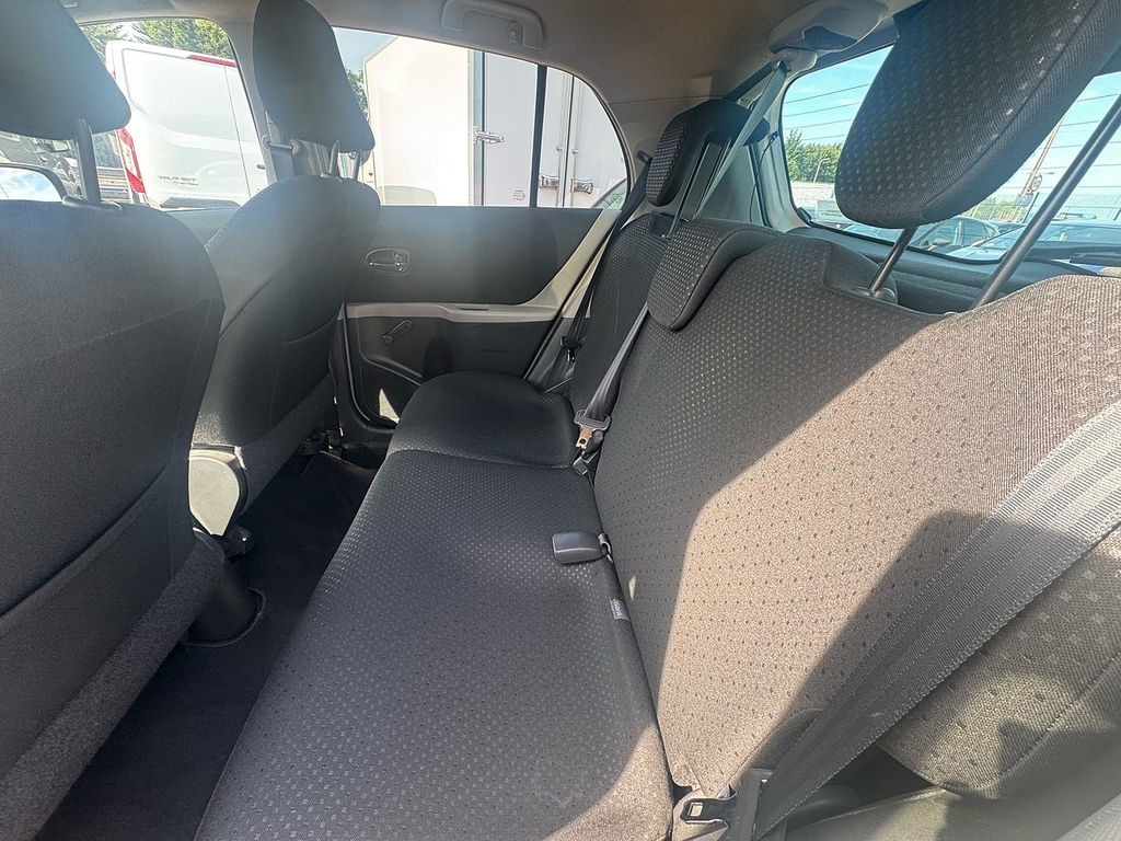 Toyota Yaris  Blue #23
