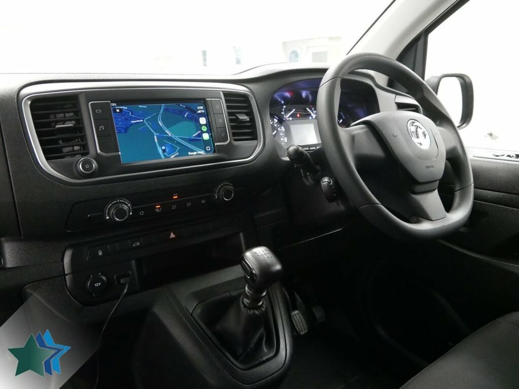 Vauxhall Vivaro 1.5L Turbo D 2900 Prime Panel Van 6Dr Manua DS73PLF White #2