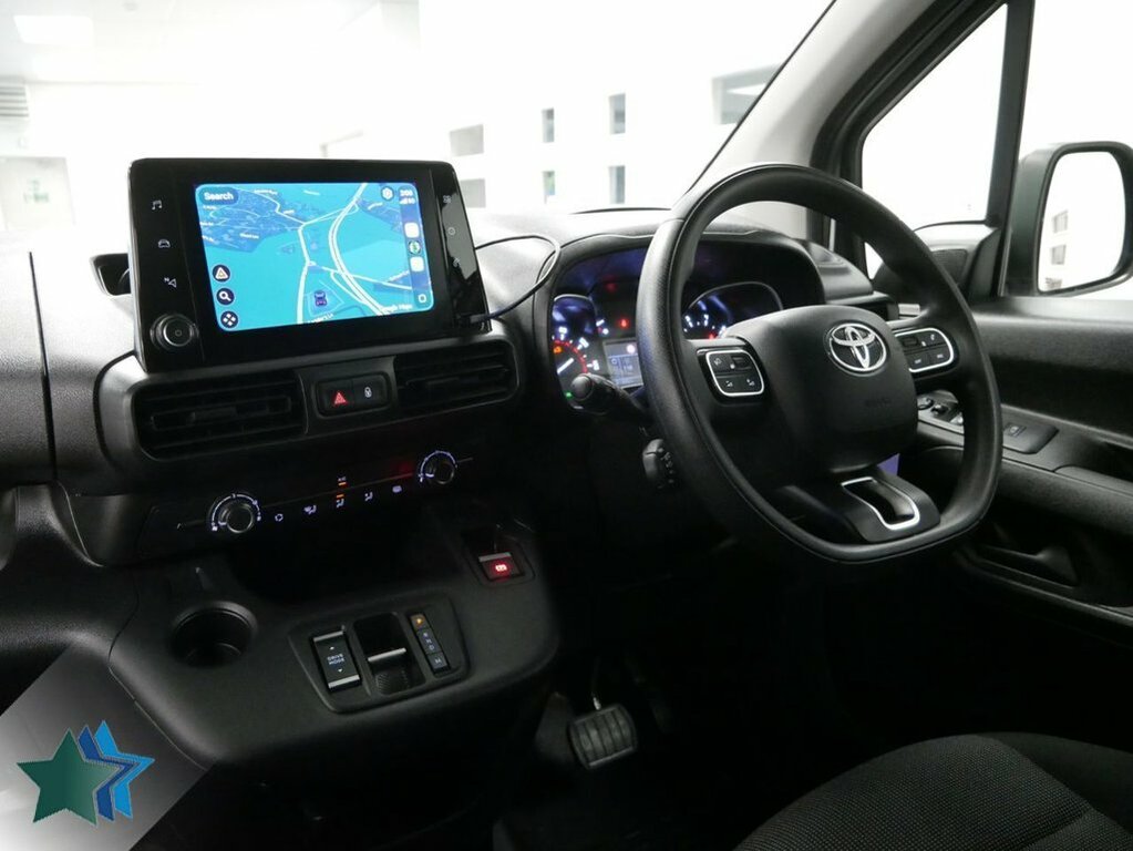 Toyota Proace City 1.5L Bluehdi Design Short Panel Van Aut White #2