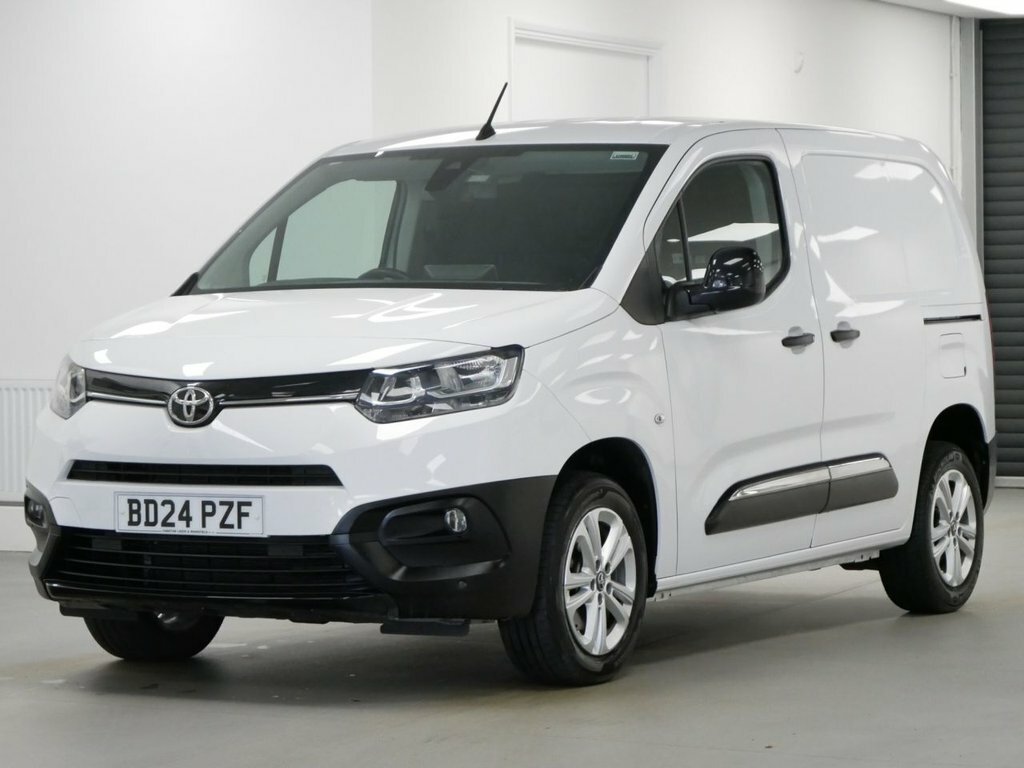 Toyota Proace City 1.5L Bluehdi Design Short Panel Van Aut White