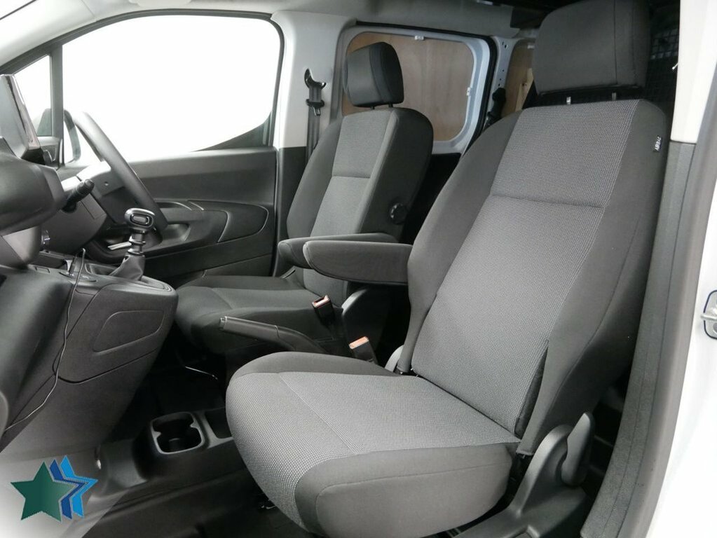 Vauxhall Combo 1.5L Turbo D 2300 Prime Xl Crew Van Double Cab 6Dr White #4