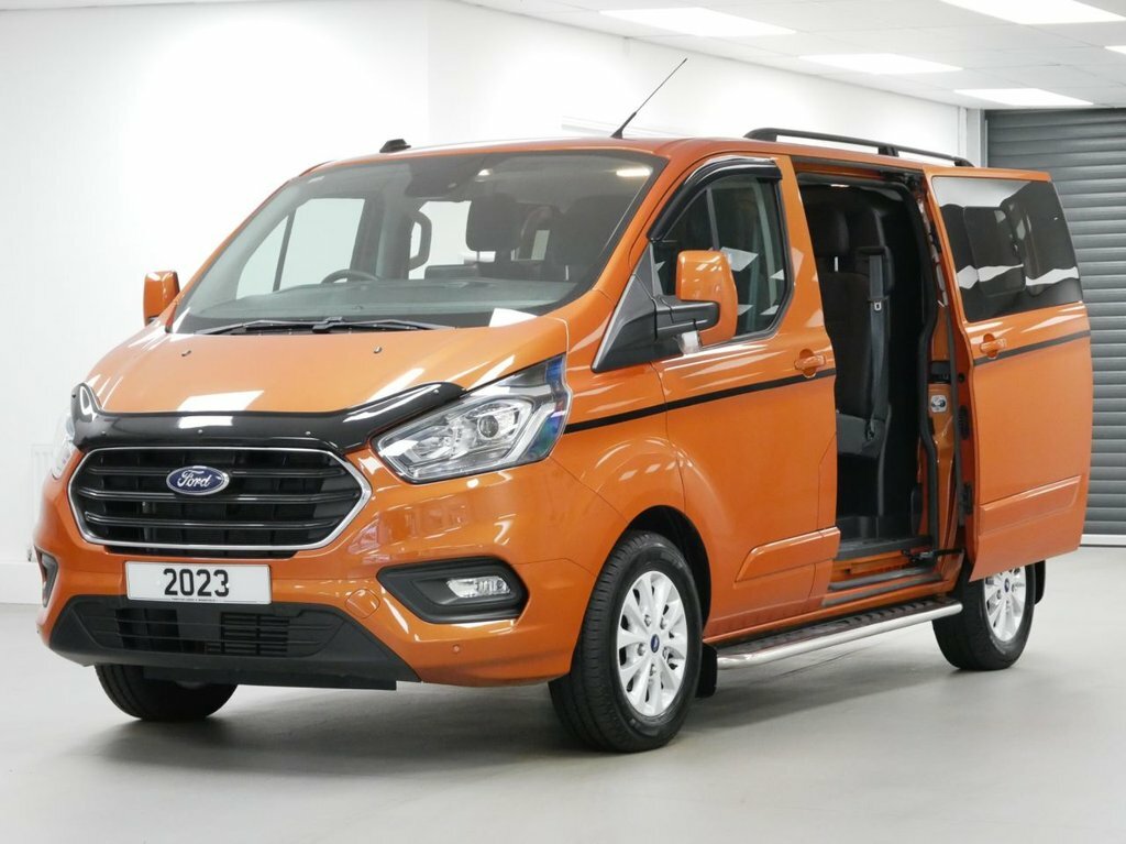 Ford Transit Custom 2L 2.0 300 Ecoblue Limited Crew Van Double Cab Orange