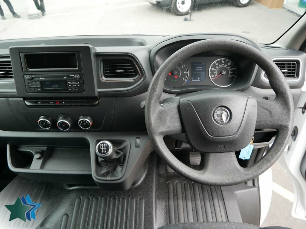 Vauxhall Movano 2.3L Cdti 3500 Biturbo Edition Panel Van Diese White #5