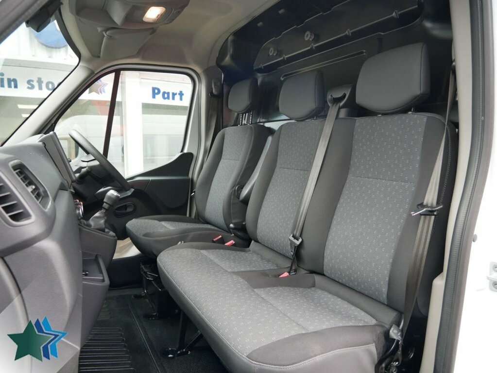 Vauxhall Movano 2.3L Cdti 3500 Biturbo Edition Panel Van Diese White #3