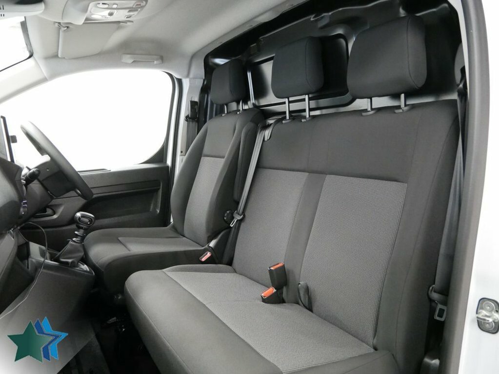 Vauxhall Vivaro 3100 100Kw Prime 50Kwh H1 Van White #4