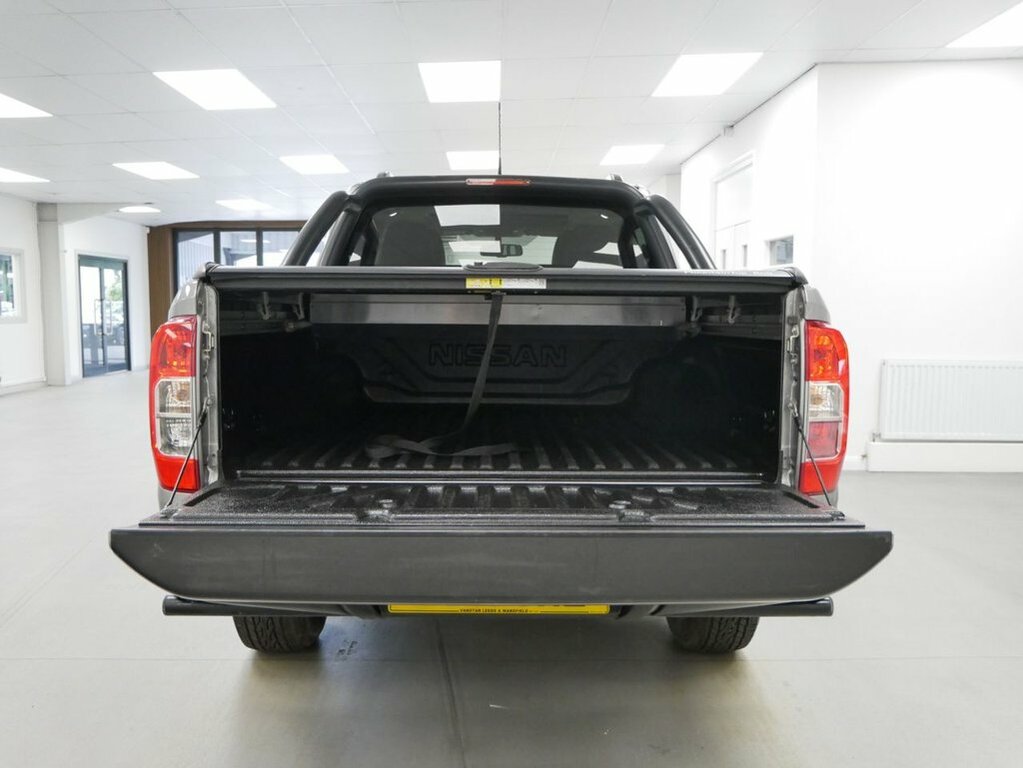 Nissan Navara 2.3 Dci N-guard Pickup 4Wd Euro 6 Black #6