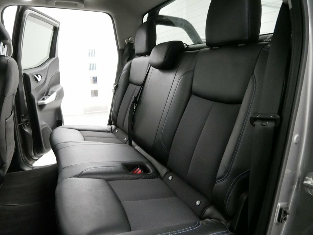 Nissan Navara 2.3 Dci N-guard Pickup 4Wd Euro 6 Black #26
