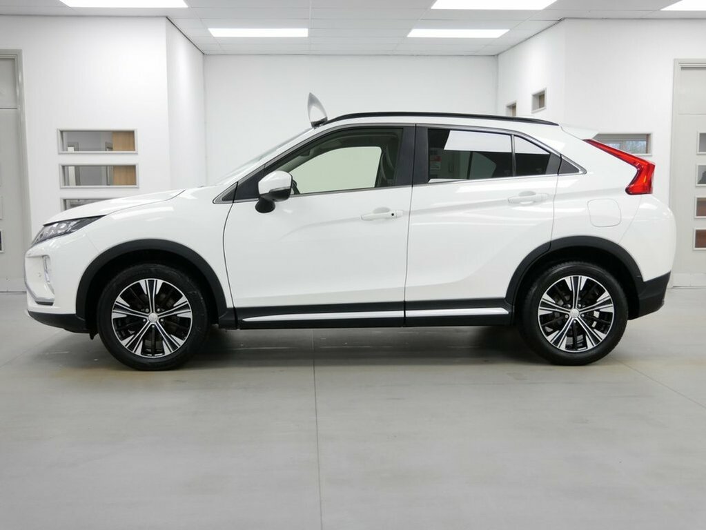 Mitsubishi Eclipse Cross 2 Red #9