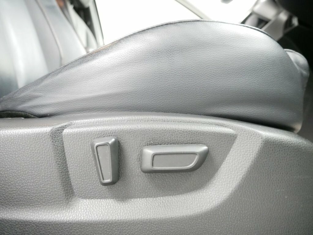 Mitsubishi Eclipse Cross 2 Red #33