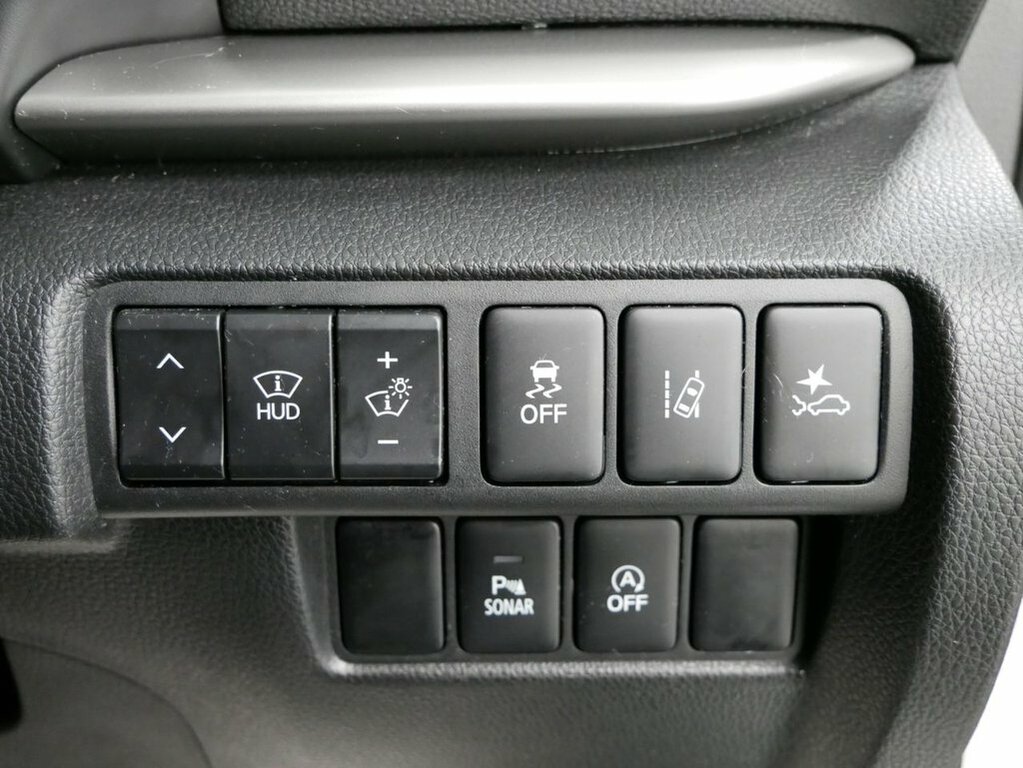 Mitsubishi Eclipse Cross 2 Red #22