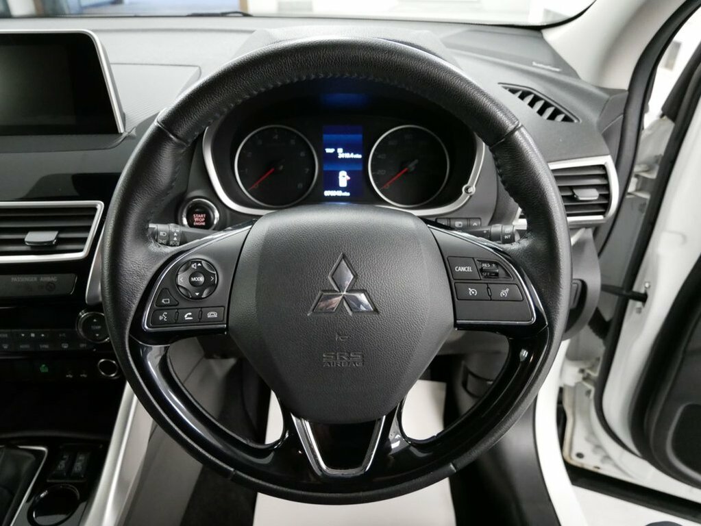Mitsubishi Eclipse Cross 2 Red #16