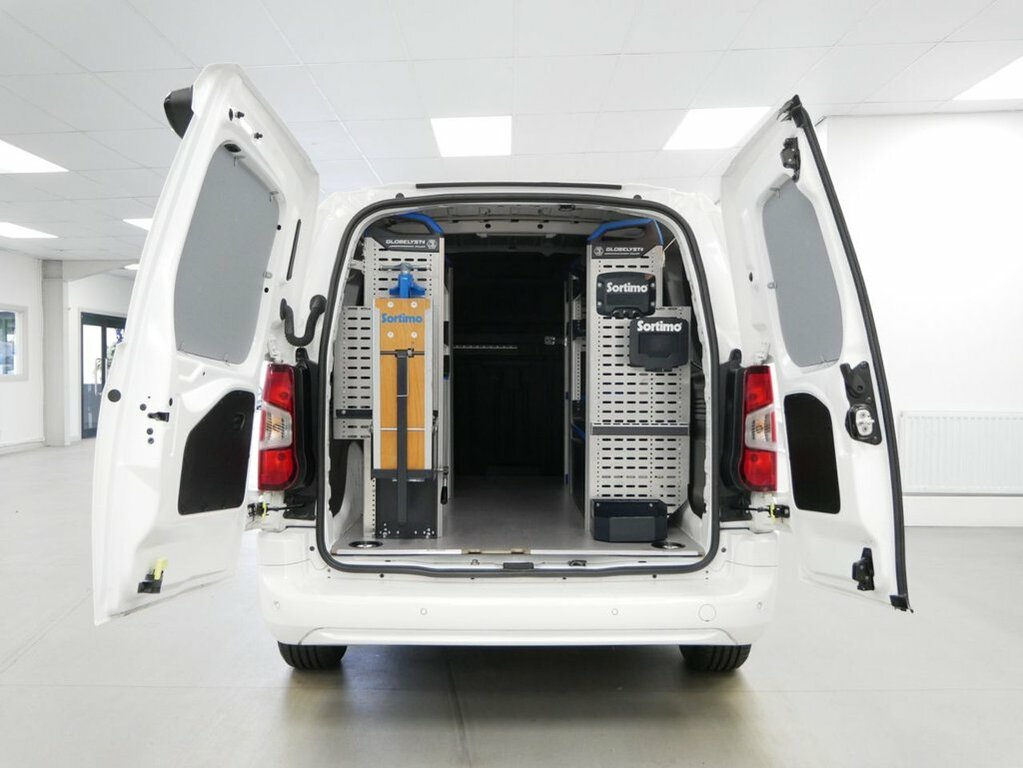 Citroen Berlingo 1.5 Bluehdi 950Kg Driver 130Ps Eat8 Start Stop Grey #4