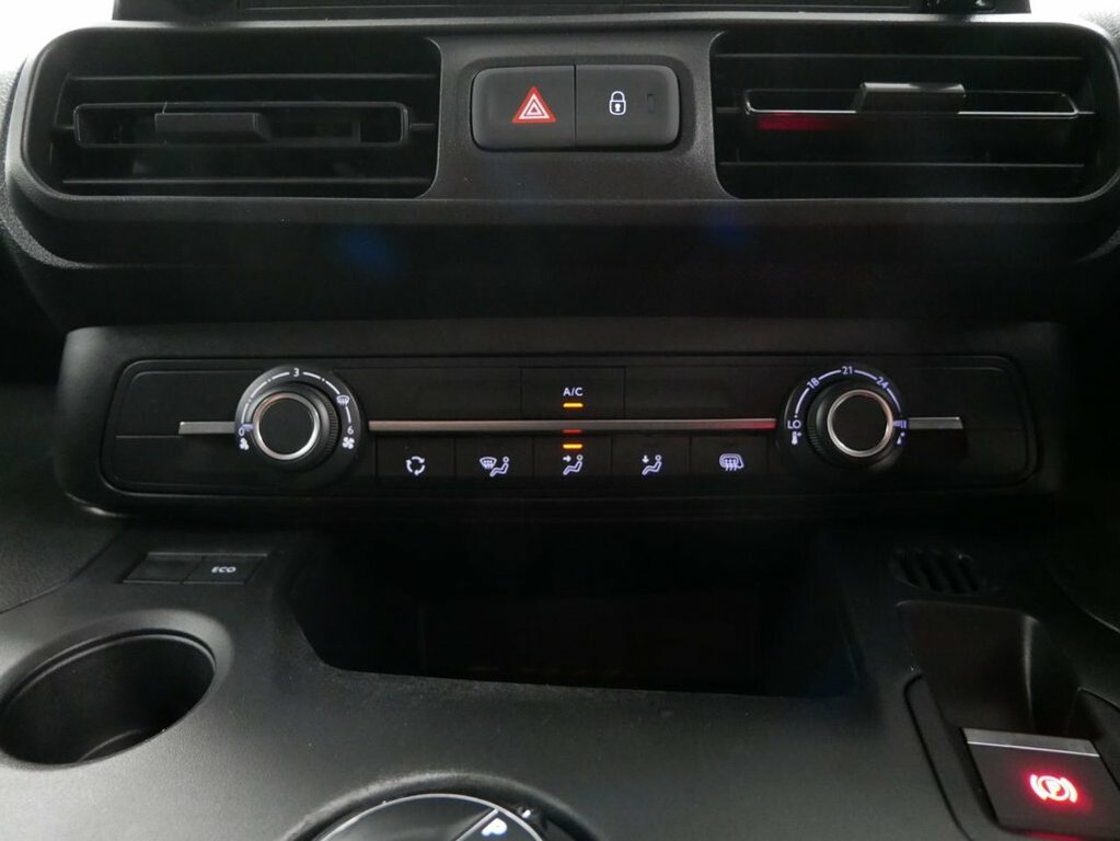 Citroen Berlingo 1.5 Bluehdi 950Kg Driver 130Ps Eat8 Start Stop Grey #27