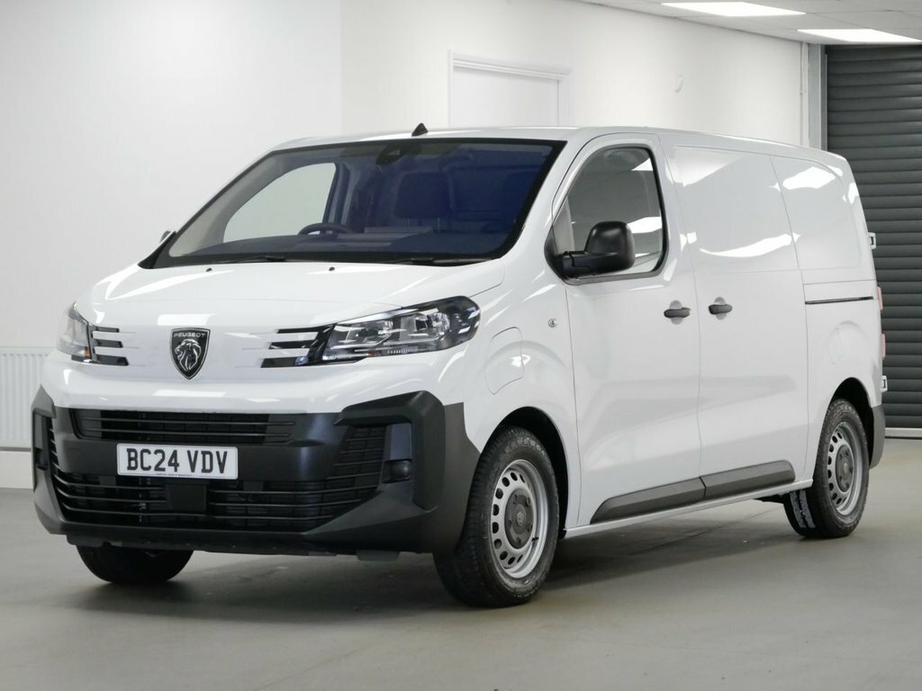 Peugeot E-Expert Mpv White